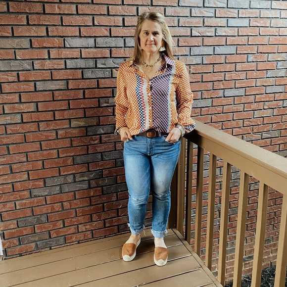 Dotty Button Down Blouse - Picture 3 of 6